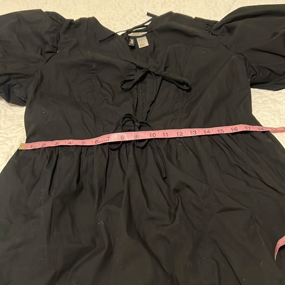 H&M Divided Black Puff Sleeve Dress - Picture 5 of 9